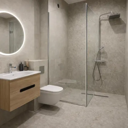 3bdr 2 Bthr Free Private Parking Mall Paradise And Hospital First Floor Apartman